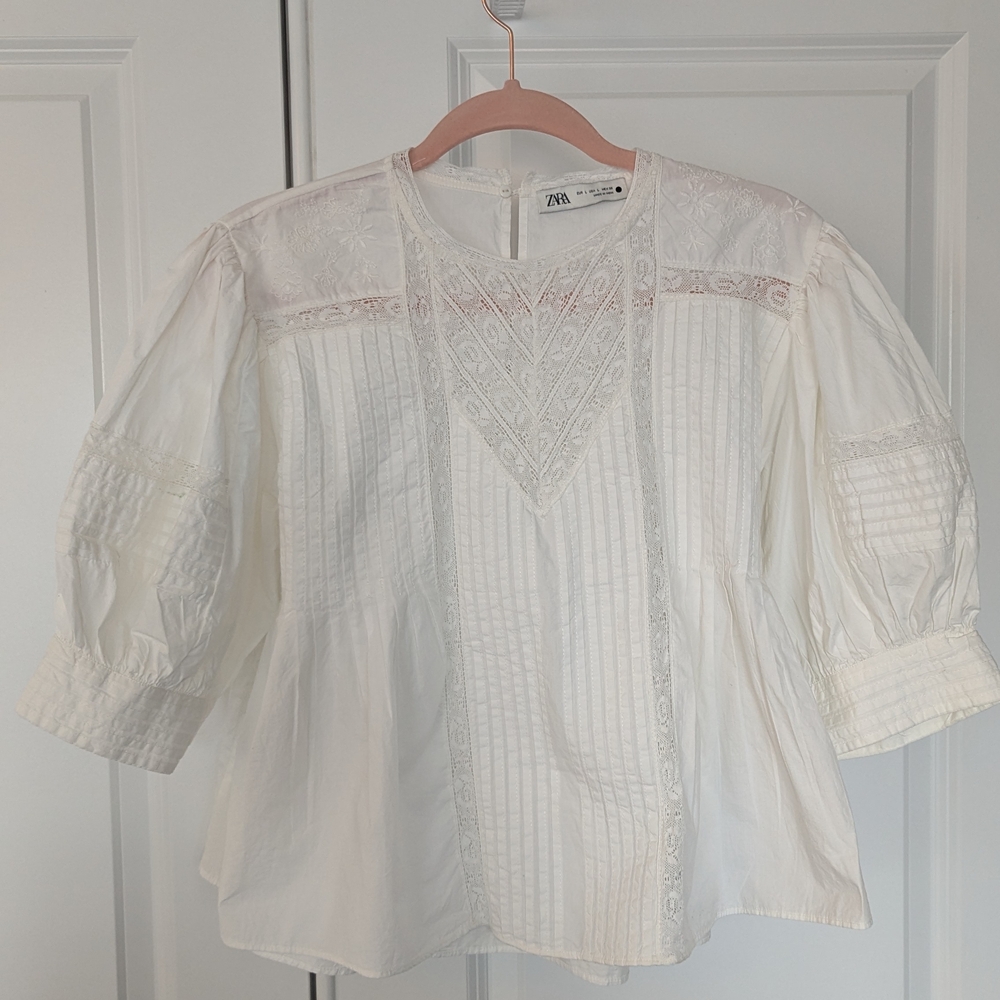 Zara Women's White Lace Detail Top